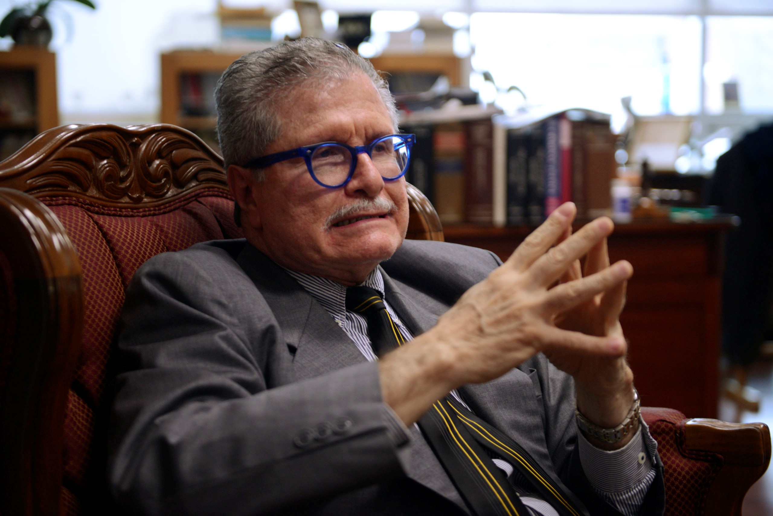 UCR reconoce aportes del Magistrado Fernando Cruz Castro en Libertad de Expresión y Democracia